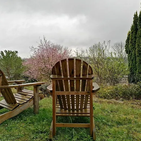 Les Hauts Vallons فندق مبيت وإفطار 3*