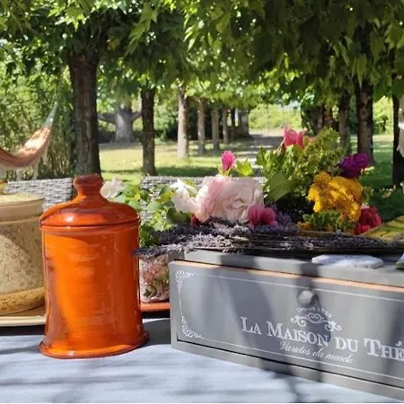 فندق مبيت وإفطار Les Hauts Vallons