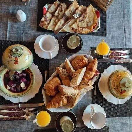 Les Hauts Vallons Bed & Breakfast Puylaroque