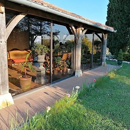 Les Hauts Vallons Bed & Breakfast Puylaroque
