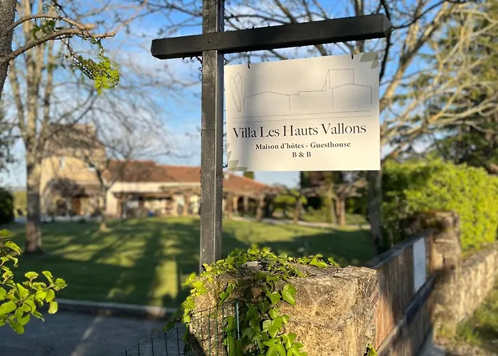 فندق مبيت وإفطار Les Hauts Vallons 3*